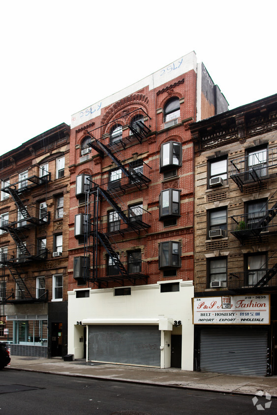 Primary Photo - 36 Orchard St