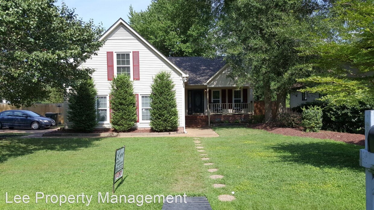 Primary Photo - 4 br, 2.5 bath House - 205 Blacksmith Arch