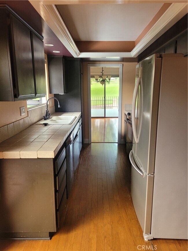 Foto del edificio - 2425 E Curtis Ct