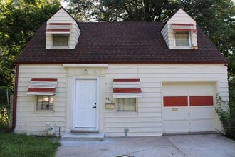Building Photo - 4443 Indiana Ave