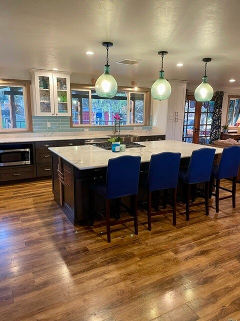 Foto del edificio - 830 Edgewood Pl