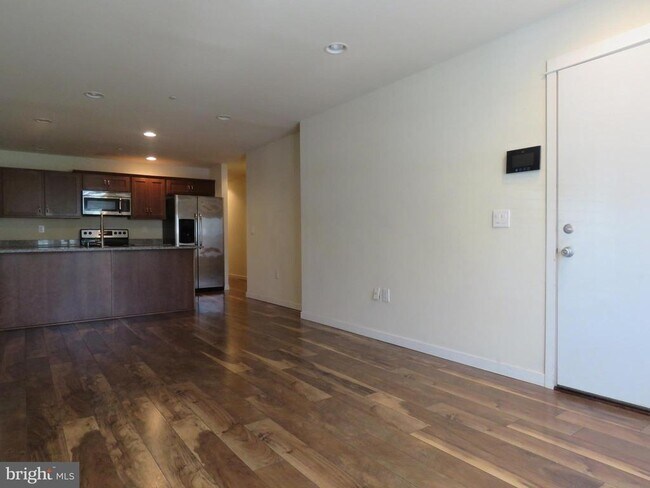Foto del edificio - 130 S 46th St