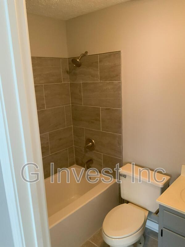 Foto del edificio - 504 Carlton Ln