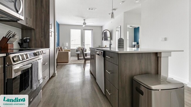 Foto del edificio - 7106 Culebra Commons