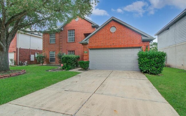 Building Photo - 911 E Hampton Dr