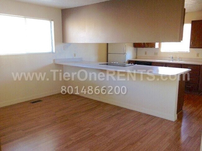 Foto del edificio - NO DEPOSIT option available for qualified renters!