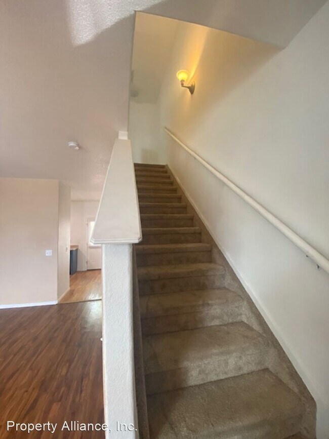 Building Photo - 2 br, 1.5 bath House - 2688 Brooksedge View