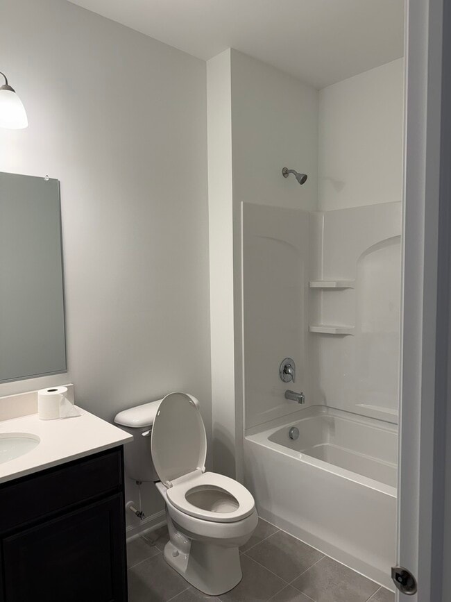 Foto del edificio - 287 Kingsport Dr