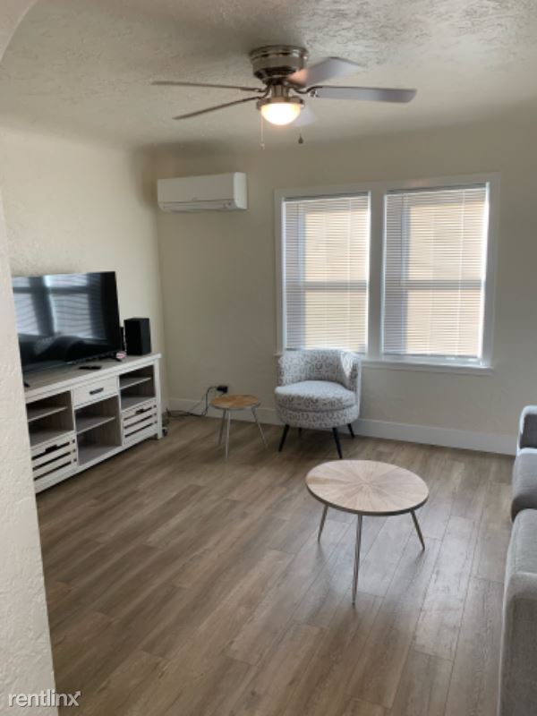 Building Photo - 2 br, 1 bath Townhome - 803 Fell St