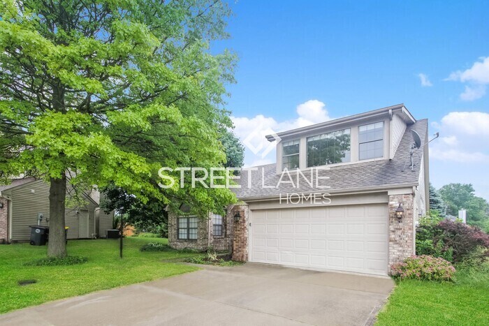 Foto principal - A charming 3 Bedroom Home! Now offering $5...