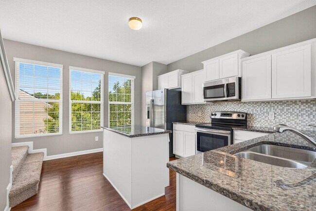 Foto del edificio - 5652 Pittsford Dr