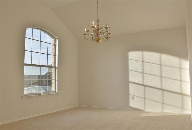 Building Photo - 6333 Pool View Dr
