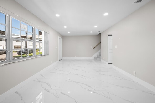 Foto del edificio - 1778 SW 81st Terrace