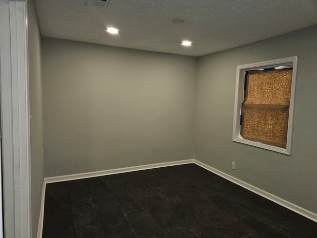 Photo - 2666 Supreme Ave House