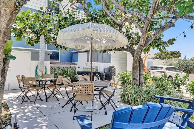 Foto del edificio - 810 S Surf Rd