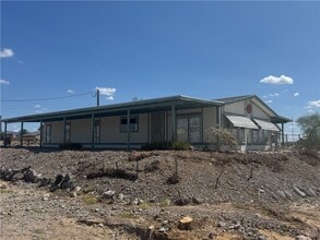 Building Photo - 2184 River Valley Rd
