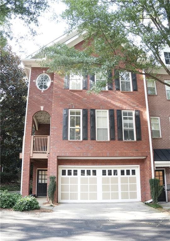 Building Photo - 1120 Glenridge Pl NE