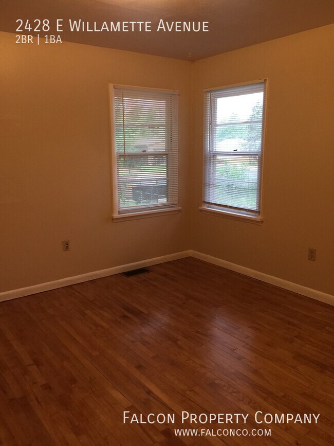 Foto del edificio - 2428 E Willamette Ave