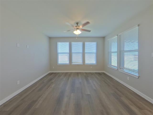Foto del edificio - 8101 Howell Oak Dr