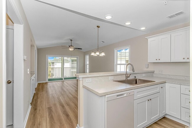 Building Photo - 485 White River Dr