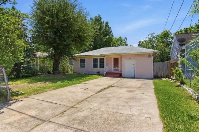 Foto del edificio - 410 Live Oak St
