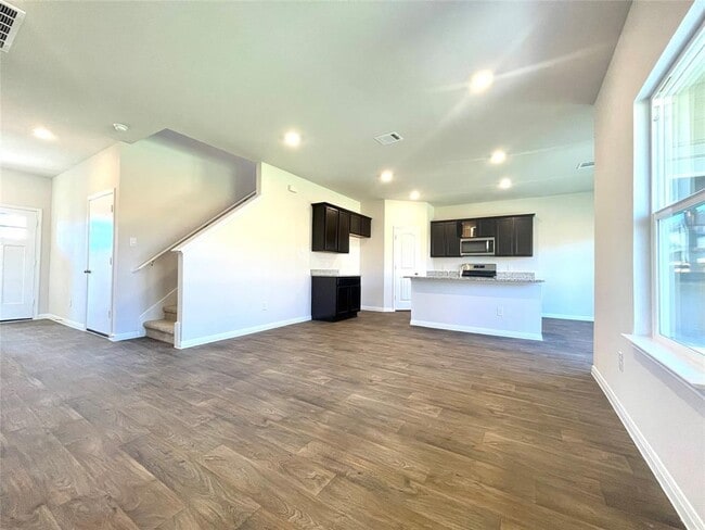 Building Photo - 156 Alamo Vine Ct
