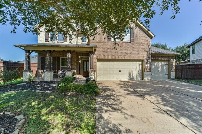 Building Photo - 6207 Holly Oaks Court