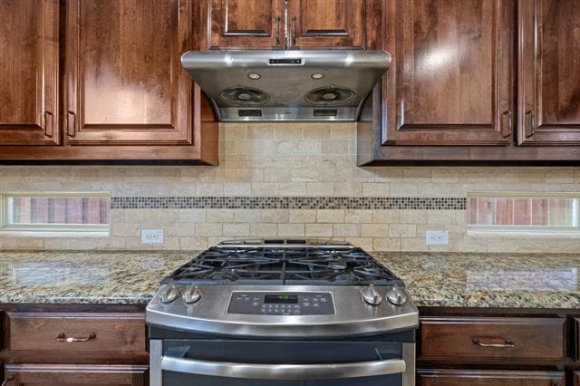 Building Photo - 1016 Lone Ivory Trail