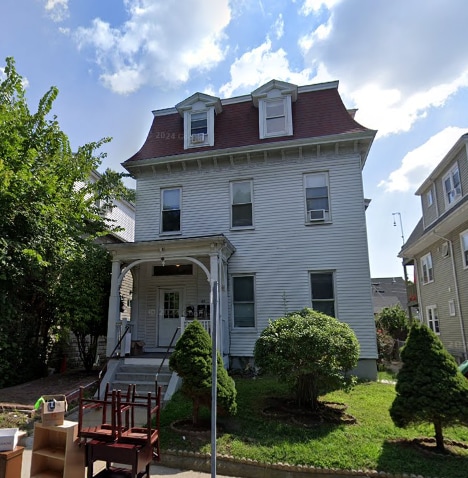 Building Photo - 43 Thurston St