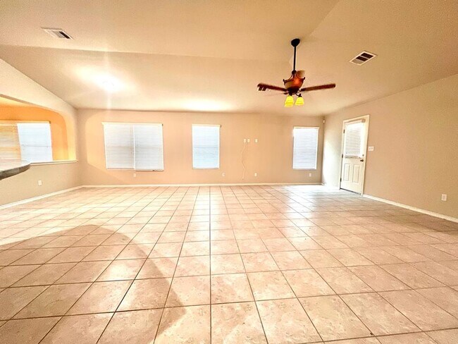 Foto del edificio - House For Lease Pflugerville