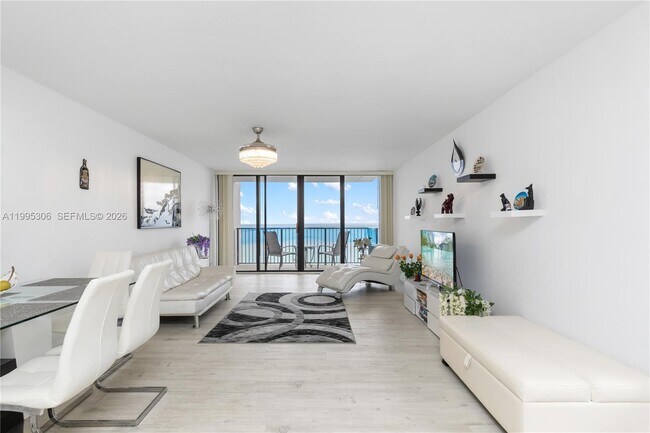 Building Photo - 2201 S Ocean Dr