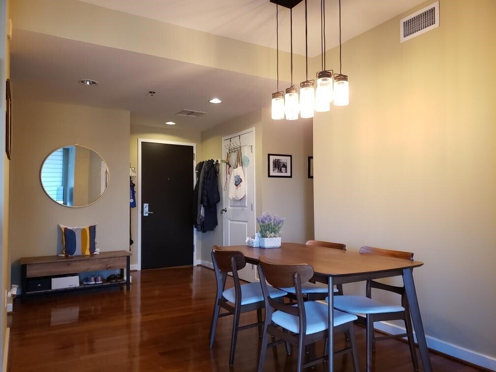 Entrance & Dining Room - 105 Christina Landing Dr