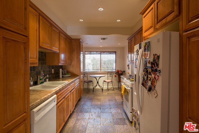 Foto del edificio - 12912 Woodbridge St