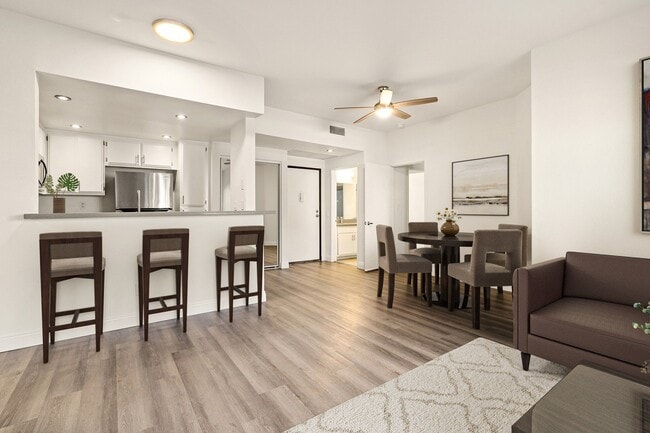 Building Photo - Cahuenga Heights