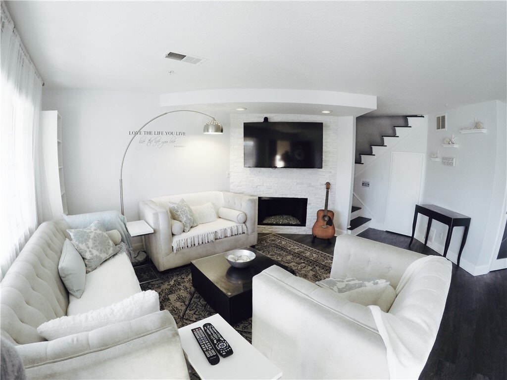 Foto principal - 626 Lake St