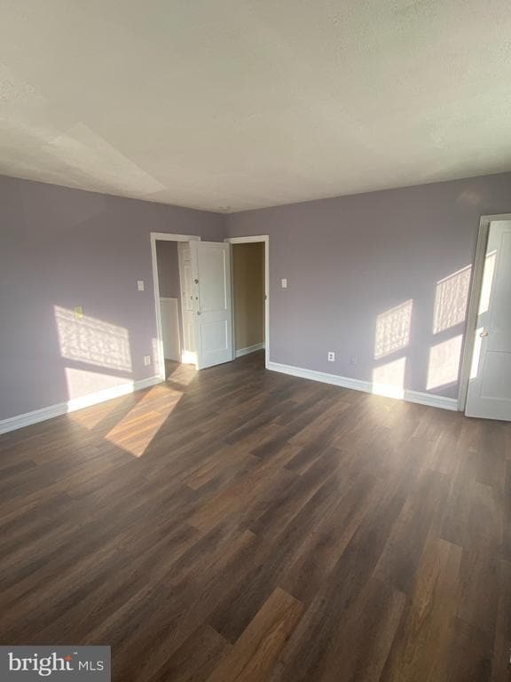 Building Photo - 7400 Rugby St