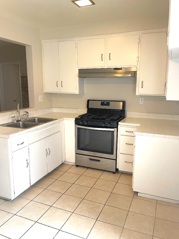 Foto del edificio - 562 Silverwood Ave