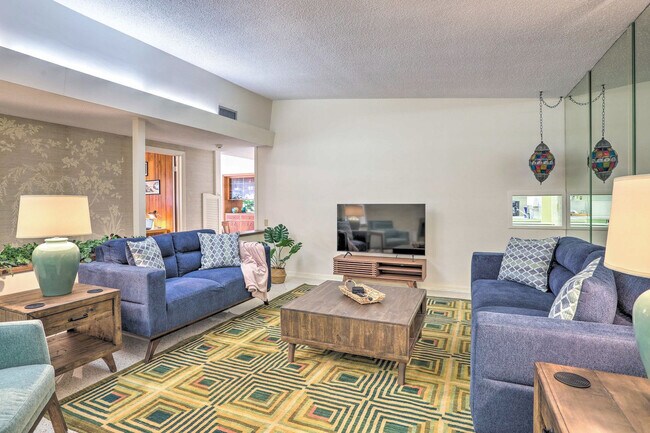 Foto del edificio - 1412 Country Club Rd N