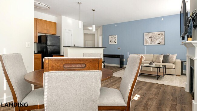 Foto del edificio - 909 Mansion Dr