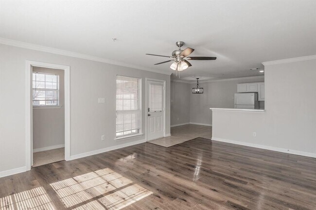 Foto del edificio - 236 Overleaf Dr