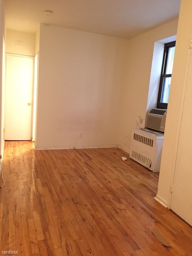 Foto principal - 315 E 95th St