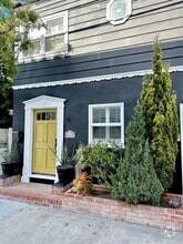 Building Photo - 317 8th Pl
