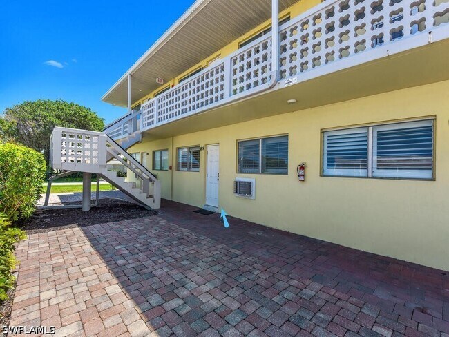 Foto del edificio - 473 12th Ave S