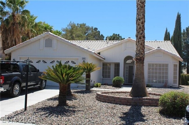 Building Photo - 5444 Desert Paradise Dr