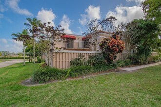 Building Photo - 4240 Village B Vlg