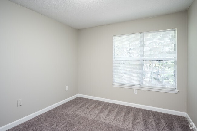 2BR, 1.5BA - 921SF - Sage at Martins Ln
