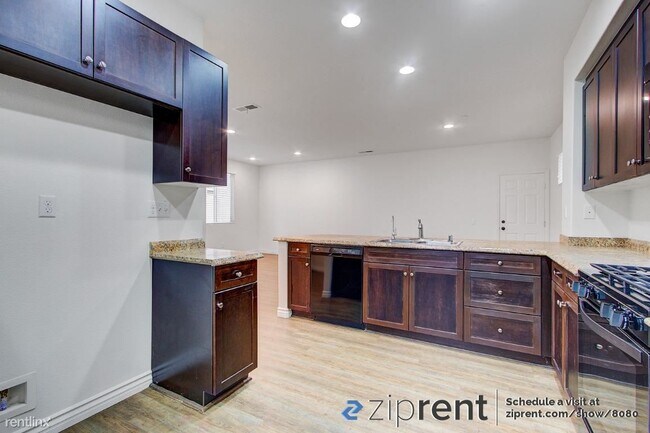 Foto del edificio - 3 br, 2.5 bath House - 7014 Logsdon Dr, Co...