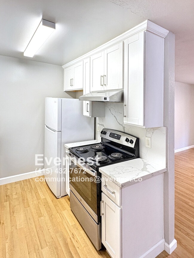 Foto del edificio - 5334 Monterey Rd