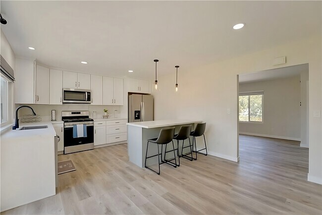 Foto del edificio - 10319 Hemphill Ct