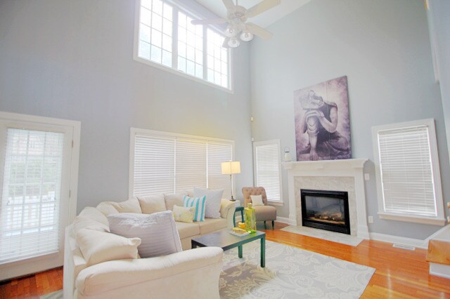 Foto del edificio - Available Early June! Gorgeous 4 bedroom home in Coles Pond!